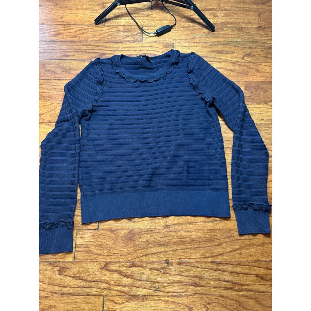 Ann Taylor Navy Blue Scallop Trim Ribbed Knit Sweater Womens Medium